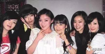 吃瓜娱乐圈杨幂是谁的孩子,揭秘她孩子的神秘身份  第2张