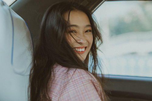 娱乐圈现场吃瓜事件,揭秘明星幕后真相  第3张