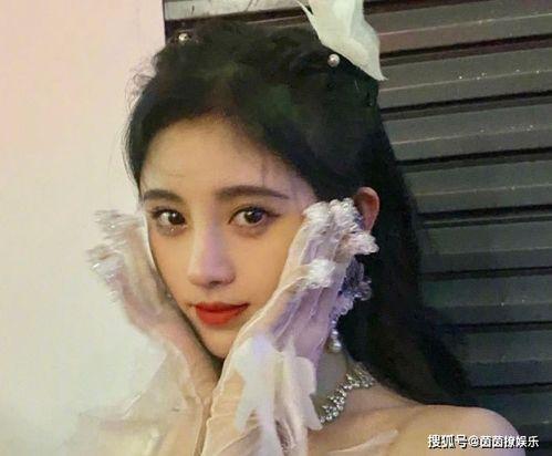 娱乐吃瓜酱鞠婧祎,娱乐吃瓜酱下的甜美与实力并存”  第3张